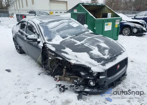 2017 Jaguar Xe 35T R-Sport z USA, uszkodzony, nr VIN SAJAL4BV2HA971584